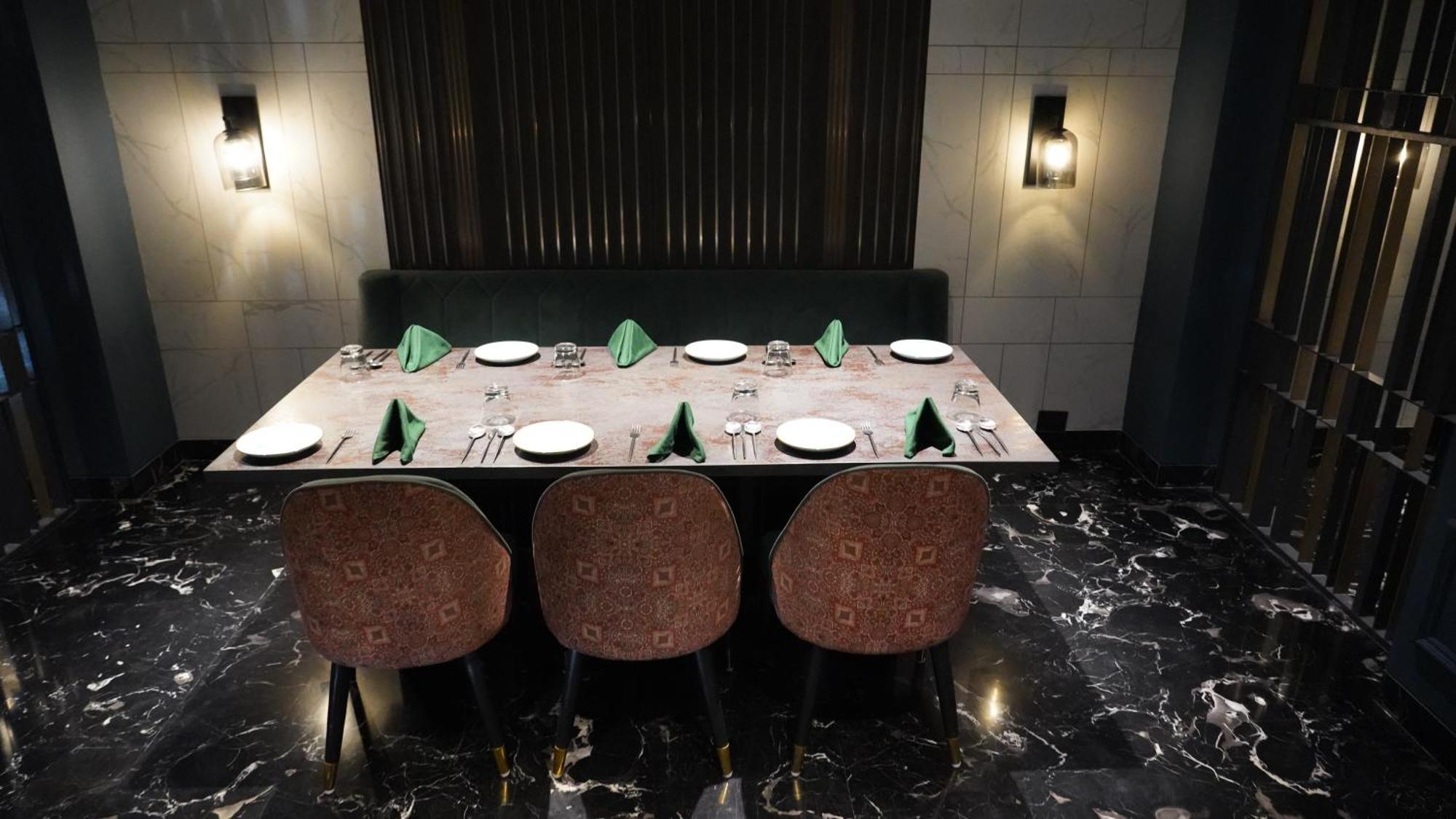 Hotel Seasons Radźkot Zewnętrze zdjęcie
